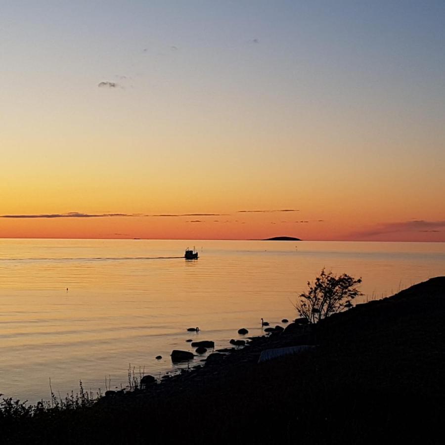 Sjoetorpet - Unikt Boende Vid Havet Pa Norra Oeland! Löttorp Exterior foto